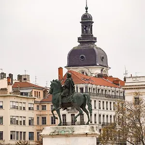 Appartement Dify Joseph Bonnet - Croix Rousse, Lyon