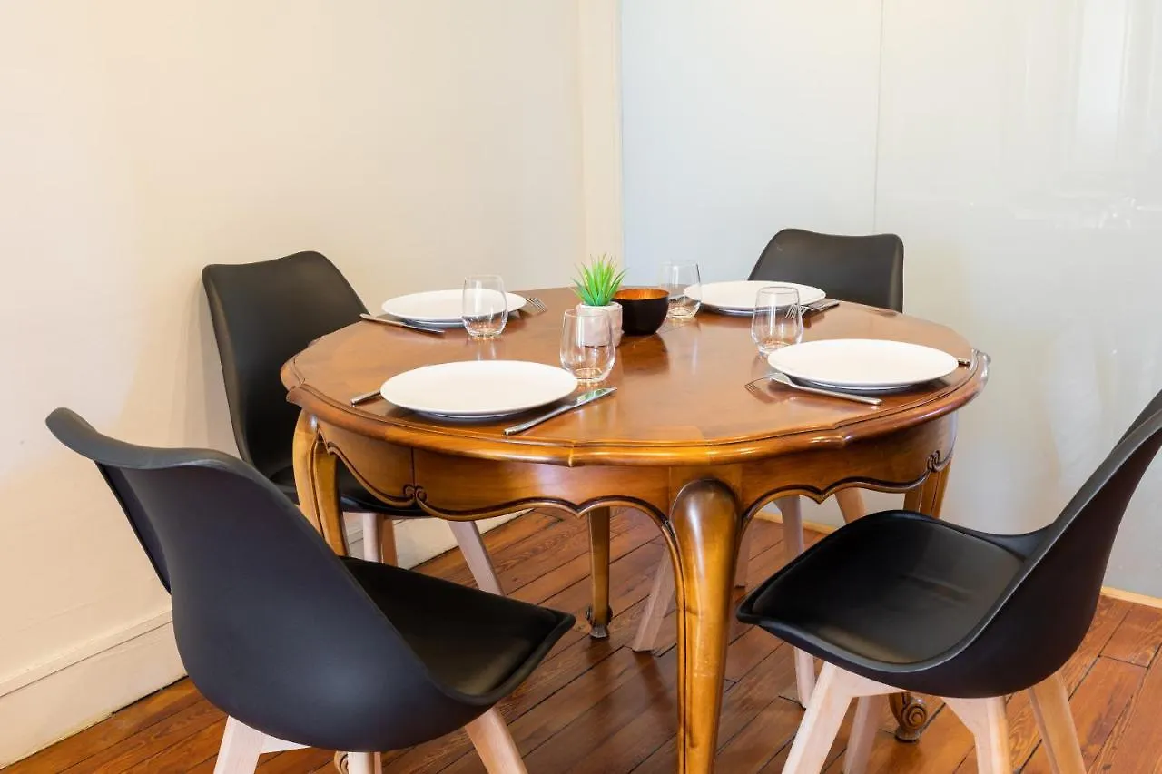 Dify Massena - Brotteaux Apartment Lyon 0*,  France